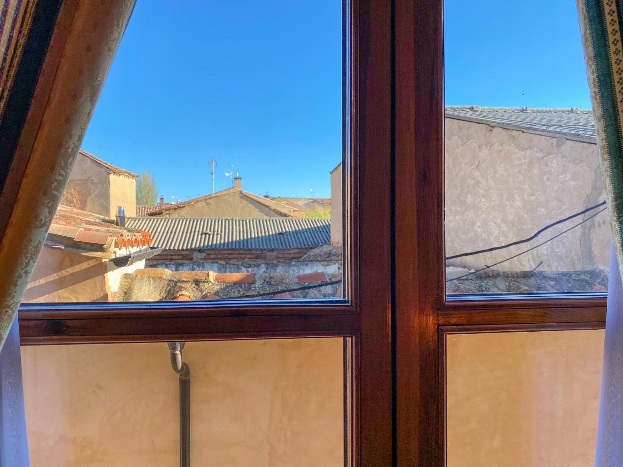 Posada Los Leones Berlanga de Duero Zewnętrze zdjęcie